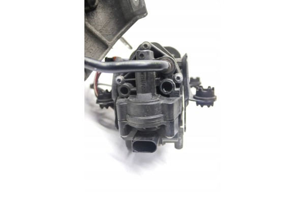 LAND ROVER RANGE ROVER SPORT L461 M8E23B484A SUSPENSION COMPRESSOR Catalog number of the original M8E23B484A