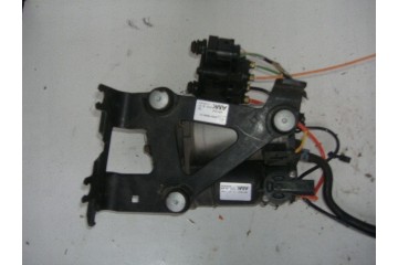 JAGUAR XJ 351 AIR TANK SUSPENSION PUMP Part manufacturer Jaguar OE