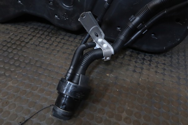 TANK FUEL TANK LEXUS RX V 2 5 350H HYBRID PRESTIGE Quality of parts according to GVO O original with manufacturer s logo OE
