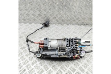 SUSPENSION COMPRESSOR AUDI Q5 GUB 8MA616591B 35034579 3 0L 270kw 2025 Catalog number of substitutes 95C907778J 95C907778F 95C616