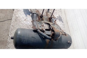 DAF XF 106 EURO 6 TROLLEY BATTERY BASE AIR TANK 1901818 Catalog number of the part DAF XF 106 EURO 6 WOZEK PODSTAWA AKUMULATOROW