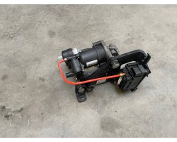 Jaguar Lift XJ X351 5 0 SC Suspension Compressor GW93 3B484 AC