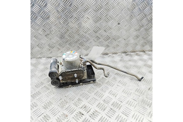 MERCEDES BENZ GLE W167 A1673209203 34576801 3 0L SUSPENSION COMPRESSOR Part manufacturer Mercedes Benz OE