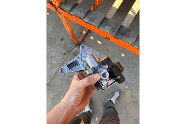 Volvo Renault mountain brake valve 21707054 00351528