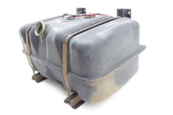 ISUZU N35 N75 NPR NQR FUEL TANK 130L SET Part manufacturer Isuzu OE