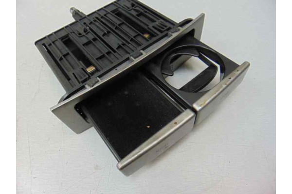 TARJETERO  CENICERO ALFA ROMEO GT (125) 1.9 JTD 16V 150/ Progression 2006 TARJETERO 185429 ALFA ROMEO - 4