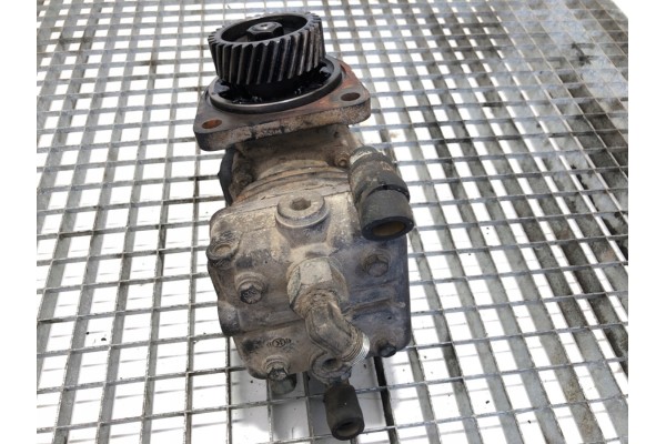 COMPRESSOR VOLVO FL6 1985 00 FL612 LK3813 5003219 Catalog number of the original 5003219