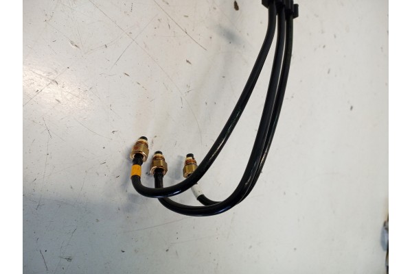 AIR SUSPENSION PIPES RANGE ROVER VOGUE L405 4 4 DIESEL Catalog number of the part 16055770074