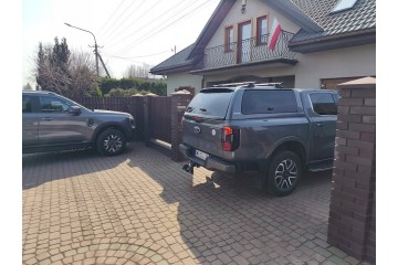 Building hardtop new Ford Ranger 2025 Car type 4x4 SUV