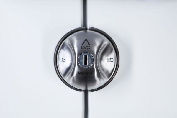 Cerradura antirrobo DAKEN SATURN EVO 1/2 para remolque, semirremolque 