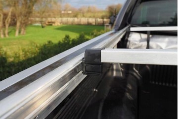 Ford Ranger Wildtrak 2012 2022 roller shutter Car type 4x4 SUV trucks cargo vans RVs passenger cars
