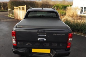 Ford Ranger Wildtrak 2012 2022 roller shutter Product weight with unit packaging 10 kg