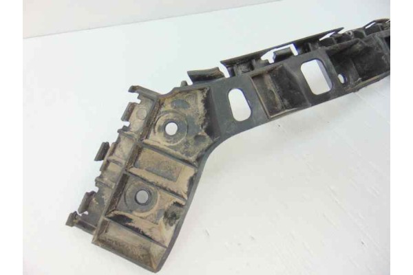 1K8807393  MOLDURAS TRASERAS VOLKSWAGEN SCIROCCO (137) 2.0 TDI (103kW) BlueMotion 2011 1K8807393 186802 VOLKSWAGEN - 6