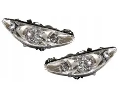 Juego de Faros Delanteros TYC 57C1090E 57C1100E para Peugeot 308 2011-2013