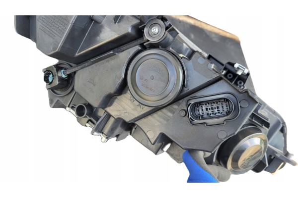 LED headlight LEFT FRONT VW Volkswagen Golf VIII 8 OE 5H1941005C NEW Quality of parts according to GVO O original with manufactu