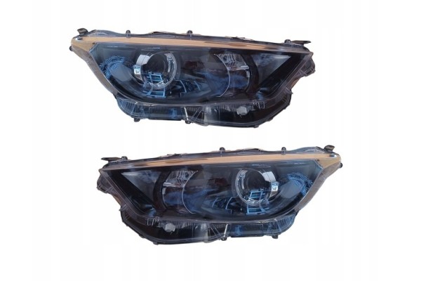 SET OF HEADLIGHTS TOYOTA YARIS XP210 2020 2025
