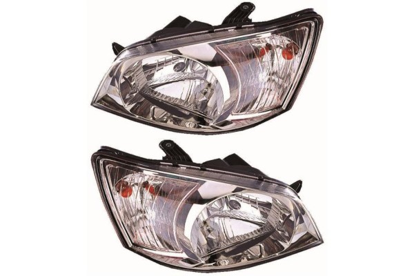 SET OF HEADLIGHTS HYUNDAI GETZ TB 2002 2005