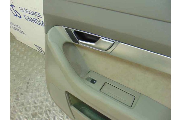 GRIS GUARNECIDO PUERTA TRASERA DERECHA AUDI A6 BERLINA (4F2) 3.0 TDI Quattro (165kW) 2004 GRIS 187110 AUDI - 6