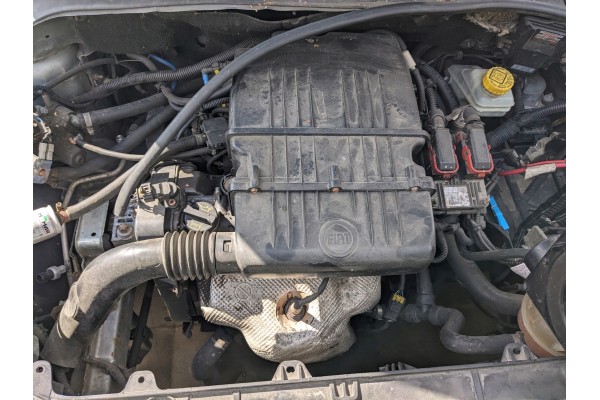 ENGINE POST 199A4000 FIAT GRANDE PUNTO 1 2 8V