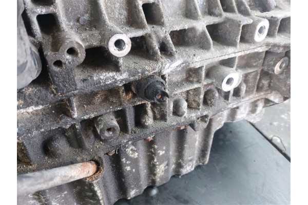 Engine post petrol INJECTIONS Volvo S80 AND 2 0B CODE B5204T5 1998 2006R Catalog number of the part B5204T5