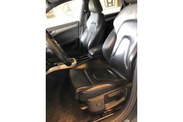 AUDI A4 AVANT (8K5) Básico Quattro