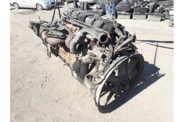 COMPLETE DIESEL ENGINE SCANIA R 124 LA4X2NA420