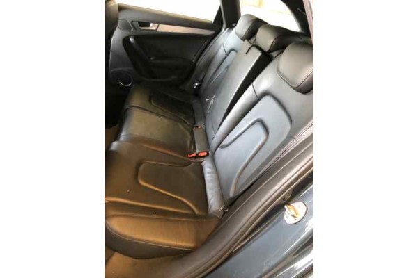 AUDI A4 AVANT (8K5) Básico Quattro