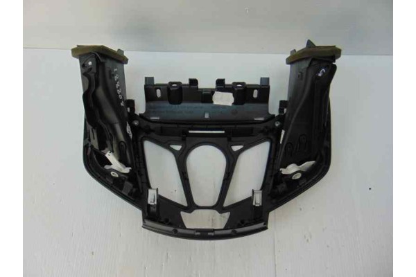 8A61-18A802-AG REJILLA AIREADORA FORD FIESTA (CB1) Ambiente 2009 8A61-18A802-AG 188308 FORD - 2