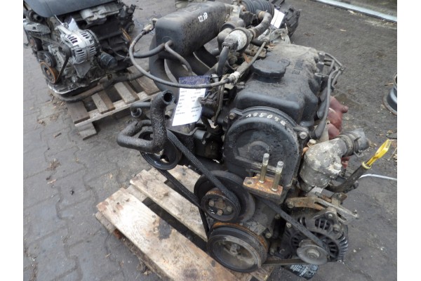Engine complete Hyundai Accent 1 3 62KW 84HP G4EMW