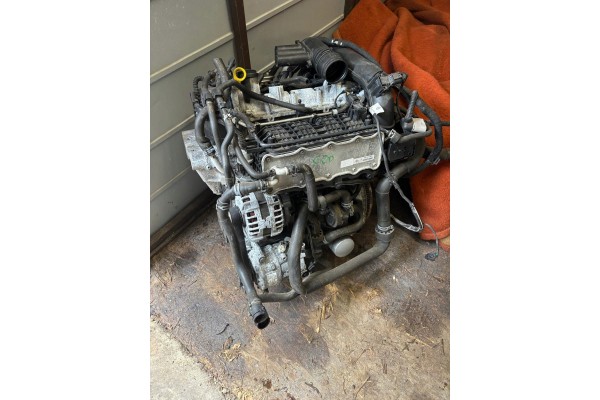 Engine VW Skoda complete CZD 60tys 150km Part manufacturer Volkswagen OE