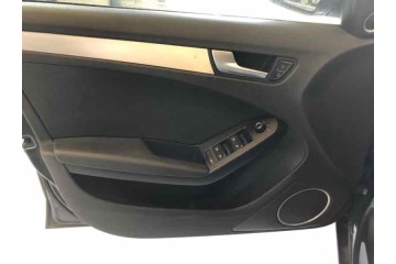 AUDI A4 AVANT (8K5) Básico Quattro