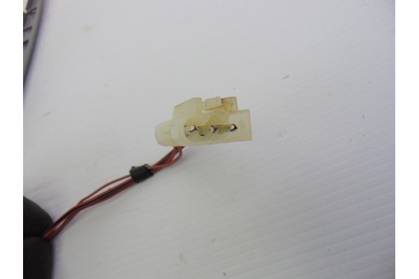 7078571 CENICERO BMW SERIE 1 BERLINA (E81/E87) 118d 2007 7078571 188659 BMW - 1