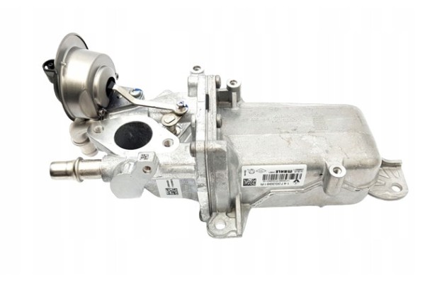 Exhaust gas cooler Egr Renault 2 3Dci 147353981R Original Catalog number of the part 147353981R