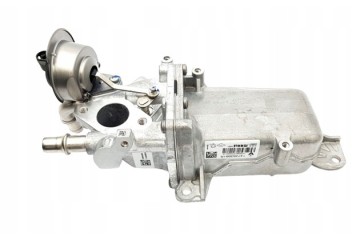 Exhaust gas cooler Egr Renault 2 3Dci 147353981R Original Catalog number of the part 147353981R