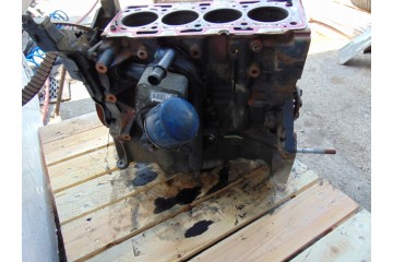 ENGINE BLOCK DOWN SHAFT PISTONS NISSAN NV200 1 5 DCI K9K Catalog number of the part K9K NV200