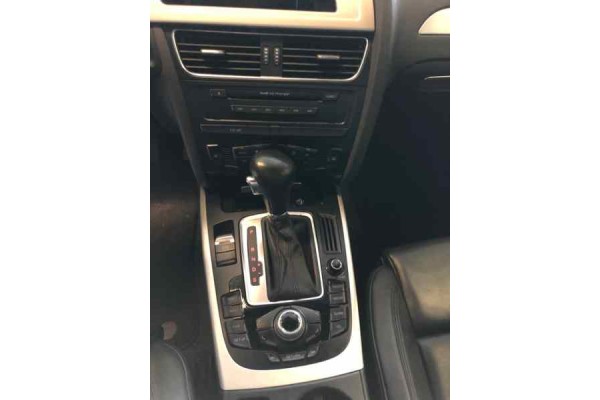 AUDI A4 AVANT (8K5) Básico Quattro