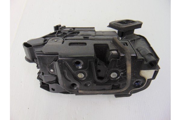 5E1837016A  CERRADURA PUERTA DELANTERA DERECHA SEAT TOLEDO (KG3) Reference 2014 5E1837016A 188830 SEAT - 3