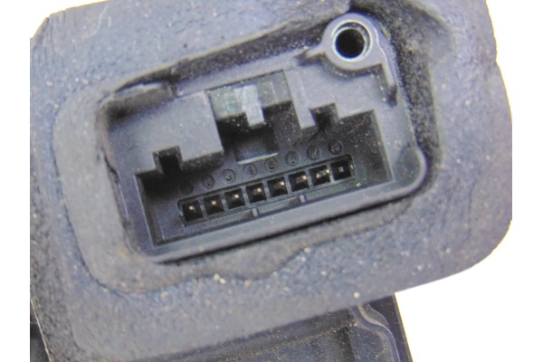 5E1837016A  CERRADURA PUERTA DELANTERA DERECHA SEAT TOLEDO (KG3) Reference 2014 5E1837016A 188830 SEAT - 4