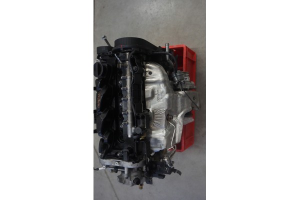 ENGINE D4204T8 VOLVO S60II V60 V40 V40CC Car type passenger cars