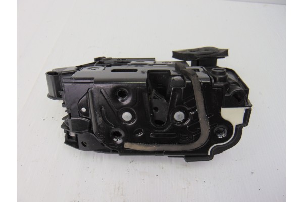 5E0839016A  CERRADURA PUERTA TRASERA DERECHA SEAT TOLEDO (KG3) Reference 2014 5E0839016A 188832 SEAT - 1
