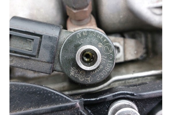 Engine post diesel Mercedes C class 2 2CDI 209K W203 2000 2007 CODE 611962 Part manufacturer Mercedes Benz OE