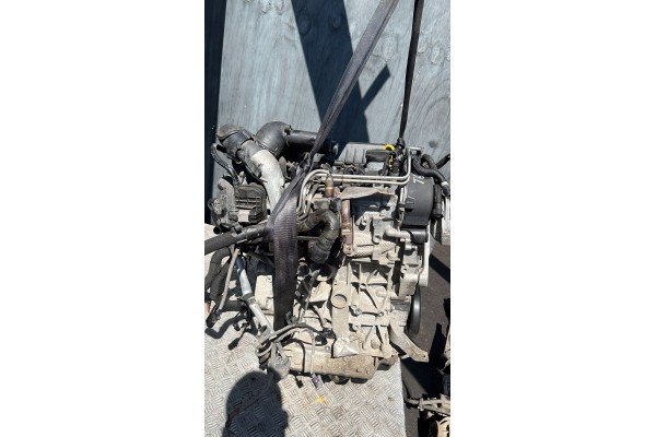 Engine complete Volkswagen PASSAT Variant 2017 CUK Part manufacturer Volkswagen OE