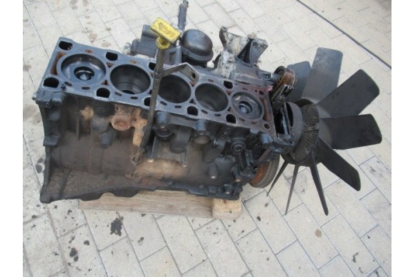 DEFENDER DISCOVERY II 2 5 TD5 DOWN ENGINE COMPLETE