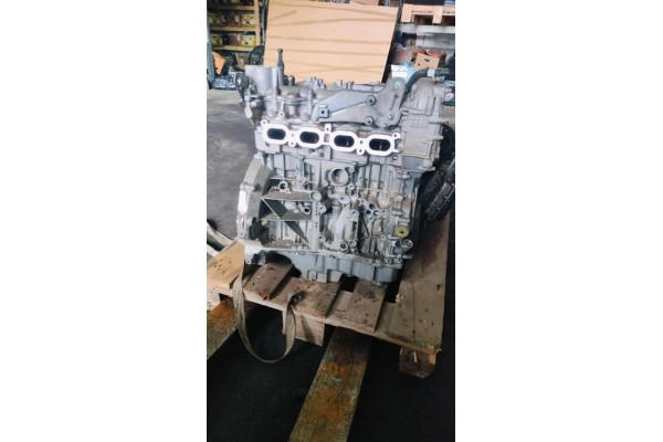 ENGINE R270016 MERCEDES W208 CLK200 2 0 COMPRESSOR 2700150400 Engine type petrol