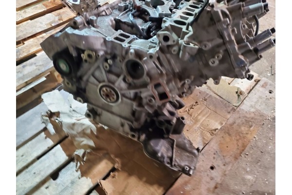 Audi A7 S7 4G CEU Front Engine Catalog number of the part CEU