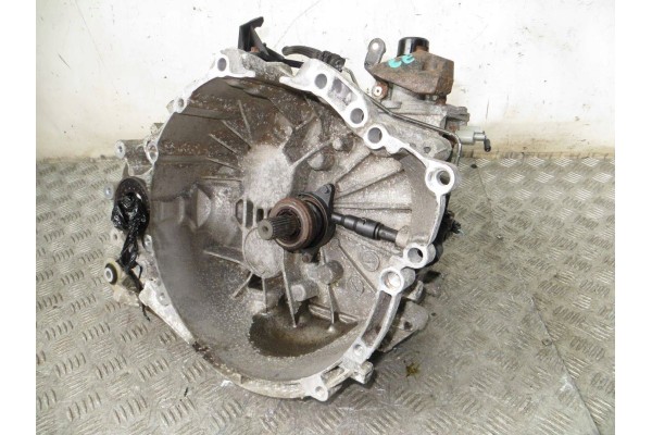 VOLVO V60 S60 II LIFT 2 0D GEARBOX 1285295 GU1R 7002 AEC