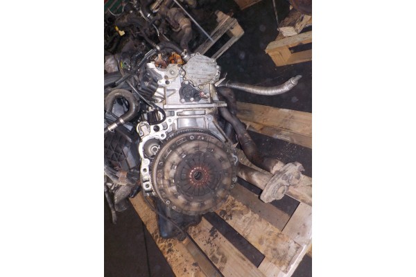ENGINE BMW E46 1 8B 115KM 2004R N46B18 Catalog number of the part C1AYTOY108