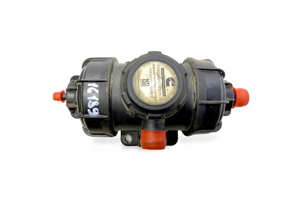 5317573 VOLVO Crankcase ventilation filter housing