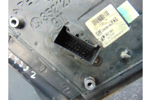 PLATA  RETROVISOR IZQUIERDO OPEL VECTRA C BERLINA Club 2003 PLATA 179552 OPEL - 1