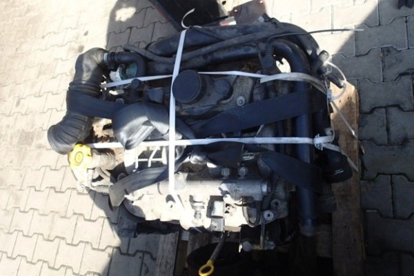 CHRYSLER VOYAGER IV 2 8 CRD ENGINE VM28C Engine type diesel